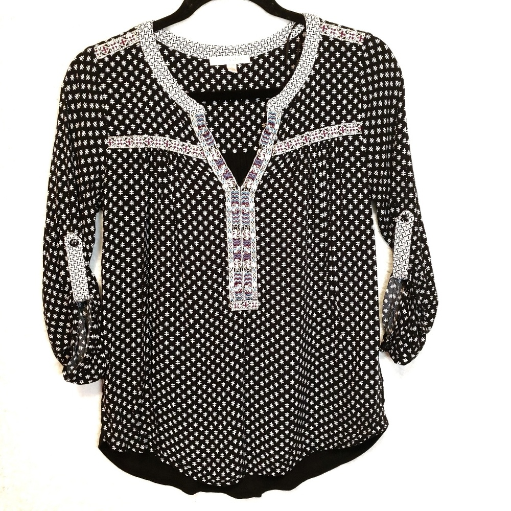 Skies Are Blue | Embroidered Boho Blouse